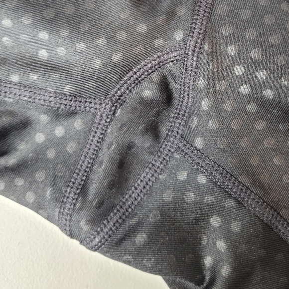 ID Ideology Gray Polka Dot Mesh Cropped Leggings - Women's XL - Picture 4 of 6